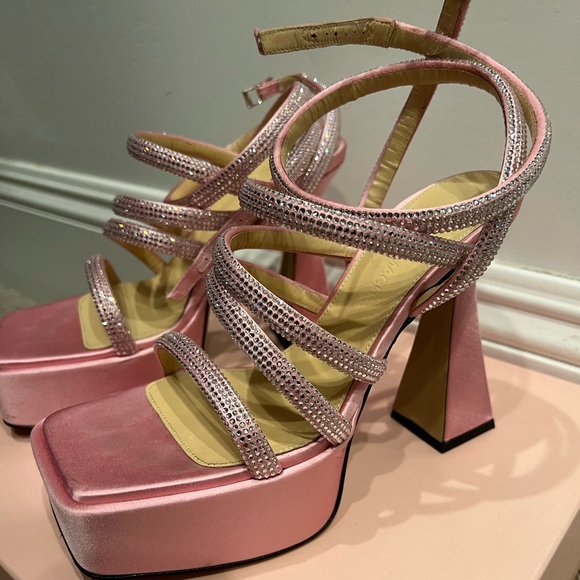 MACH & MACH 💕 - Picture 2 of 7